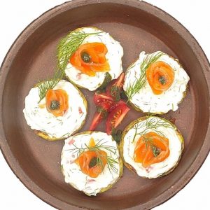 Кабачки жареные со сливочным сыром и слабосоленым лососем