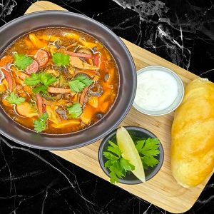 Солянка мясная