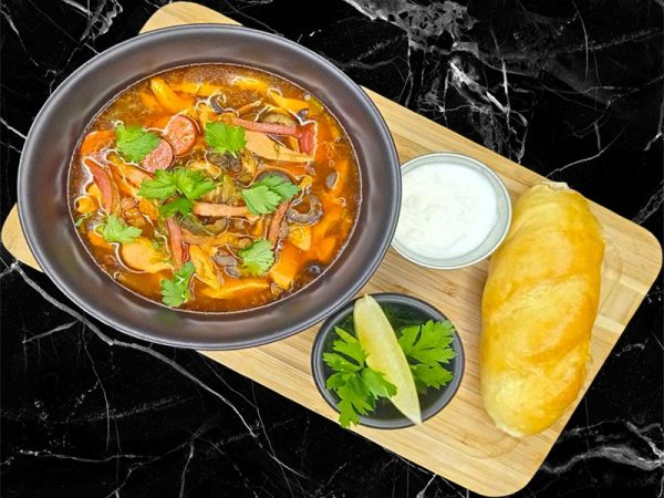 Солянка мясная