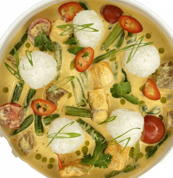 Ломтики семги с рисом и соусом карри
