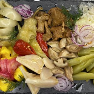 Чеснок маринованный