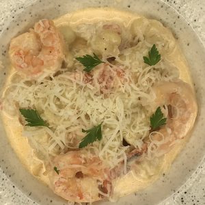 Ньоки с тигровыми креветками